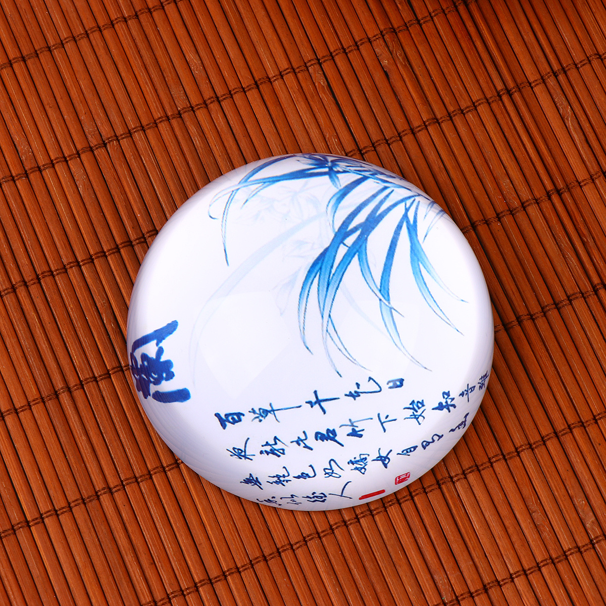 Crystal Glass Paperweight Hemi - Paper Weight Crystal のレビューと価格