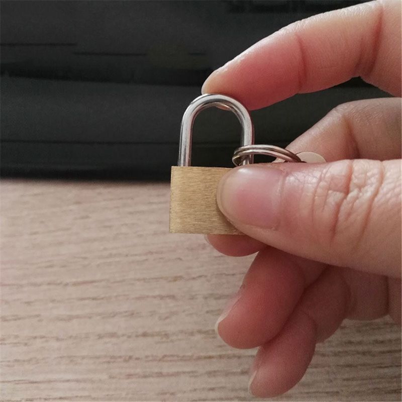 Brass Padlock with Keys, Small - Letter Opener Brass のレビューと価格